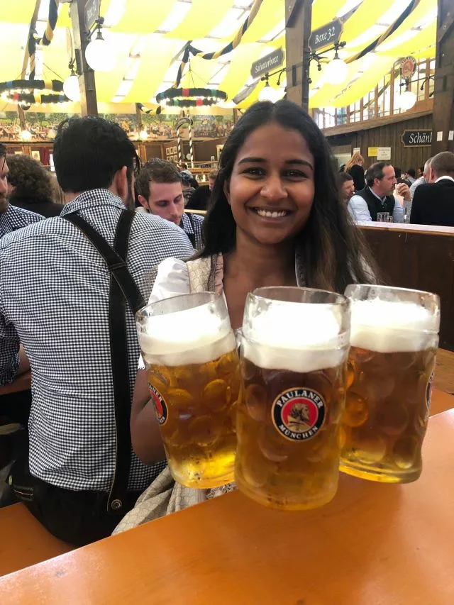 Carrying all the beer like a proper german frauline