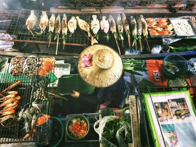 SE Asia, Vietnam fish market to access a digital nomad visa