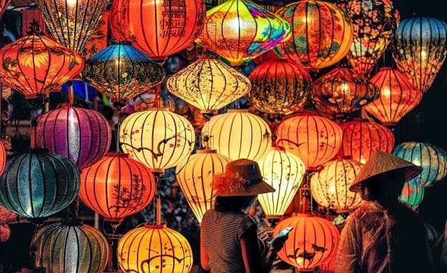Myanamar Tazaungdaing Festival of lights